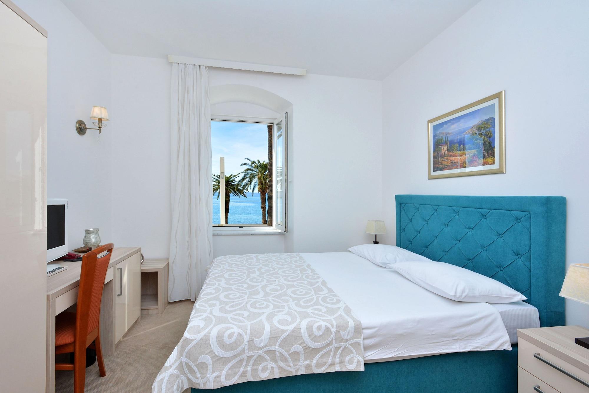 Hotel Adriana Split Exterior photo